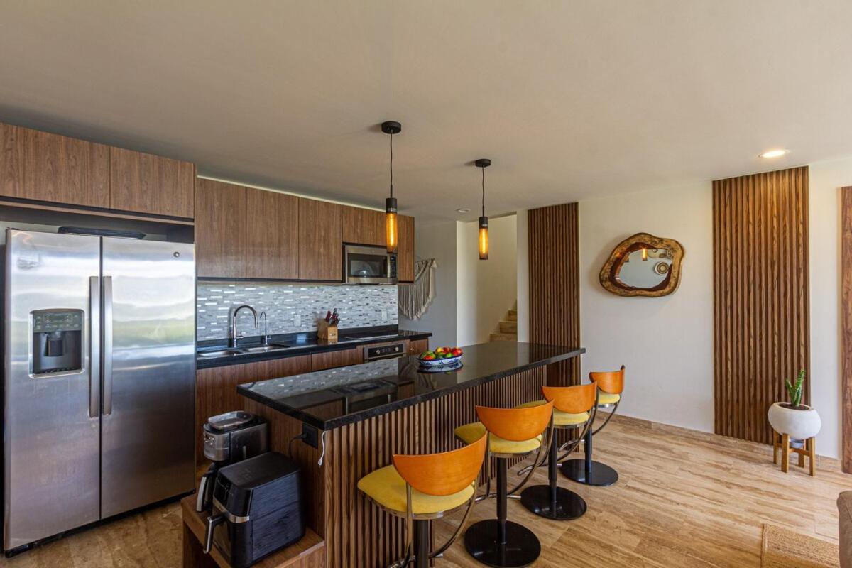Two Bedroom Penthouse In 304e *