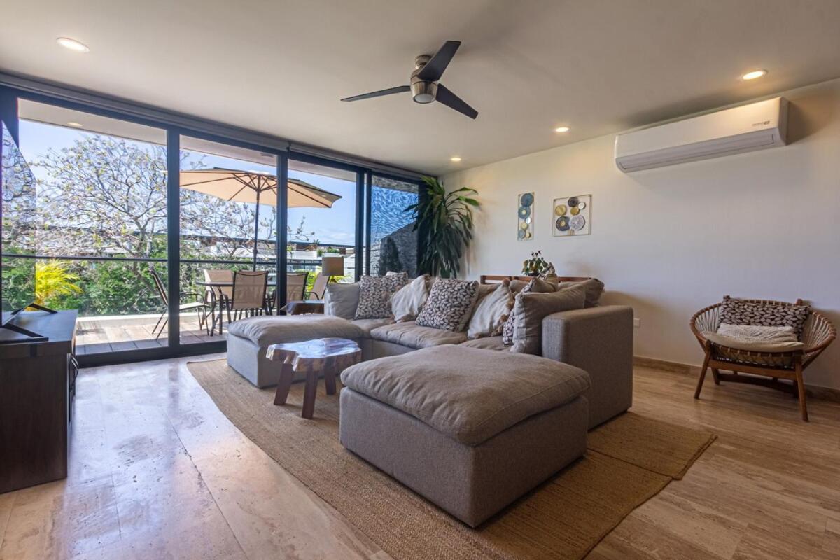 Two Bedroom Penthouse In 304e Apartamento
