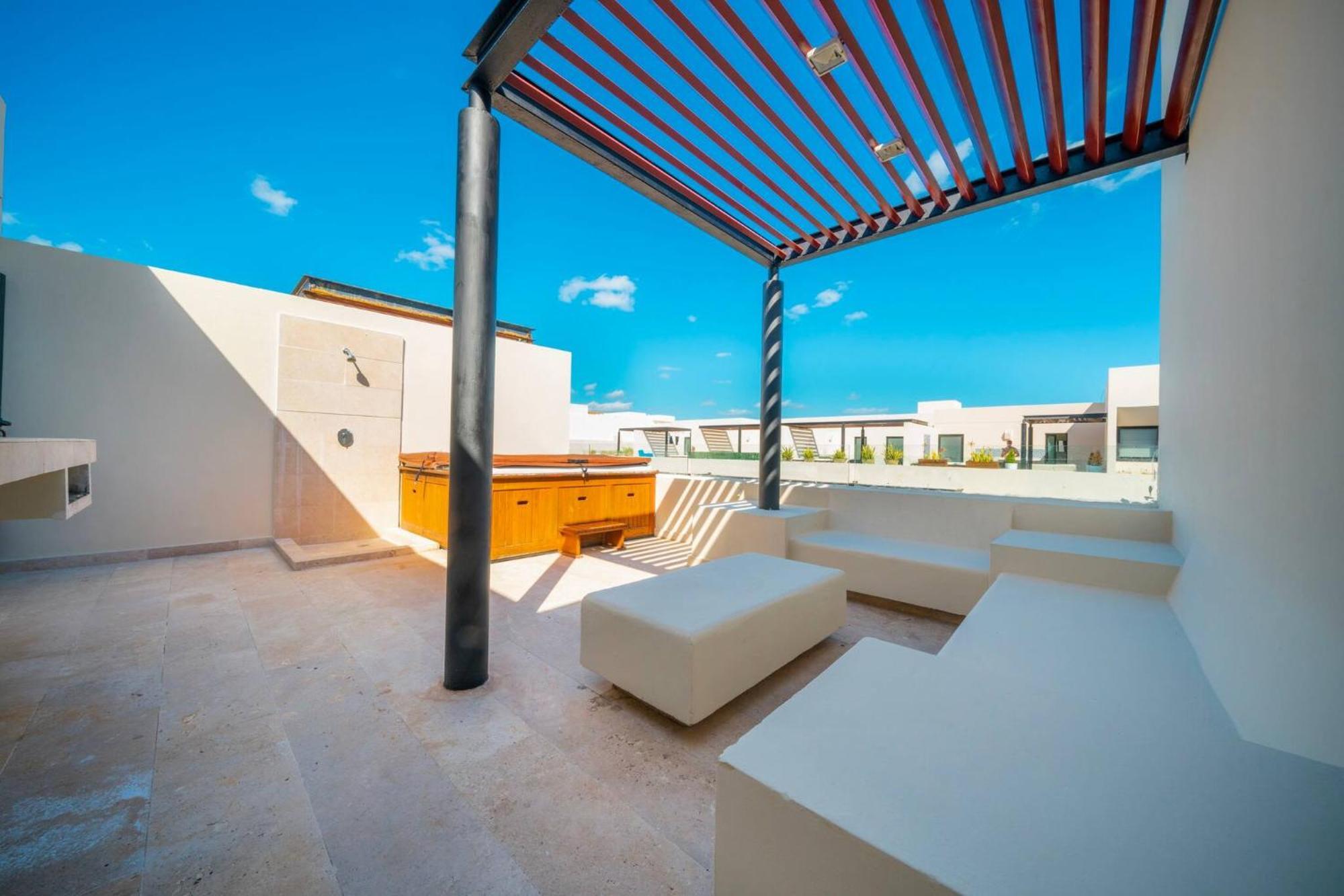 Palmares - 1 Bedroom Penthouse With Private Jacuzzi Apartment Playa del Carmen