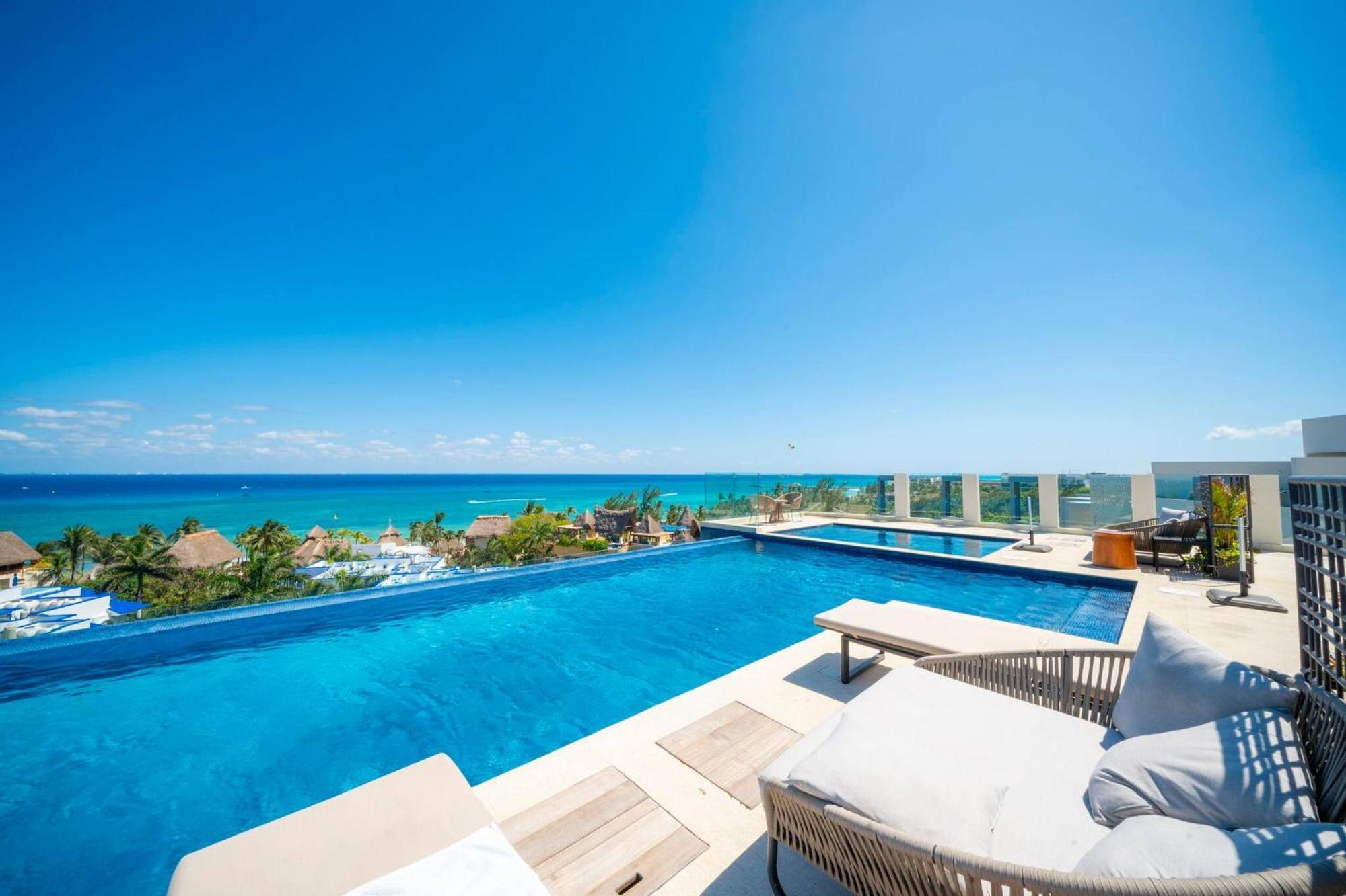 Apartment Luxury 3 Bedroom With Ocean View & Pool - Marila 503