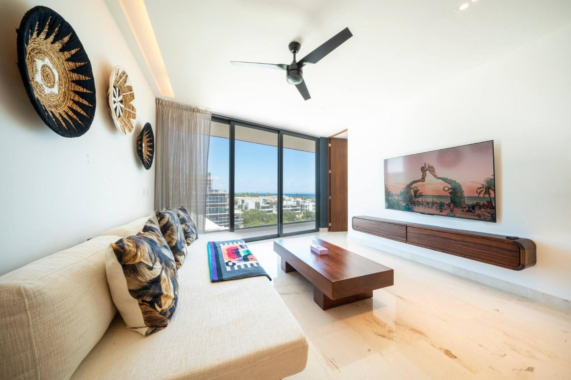 Apartment Luxury 3 Bedroom With Ocean View & Pool - Marila 503 *