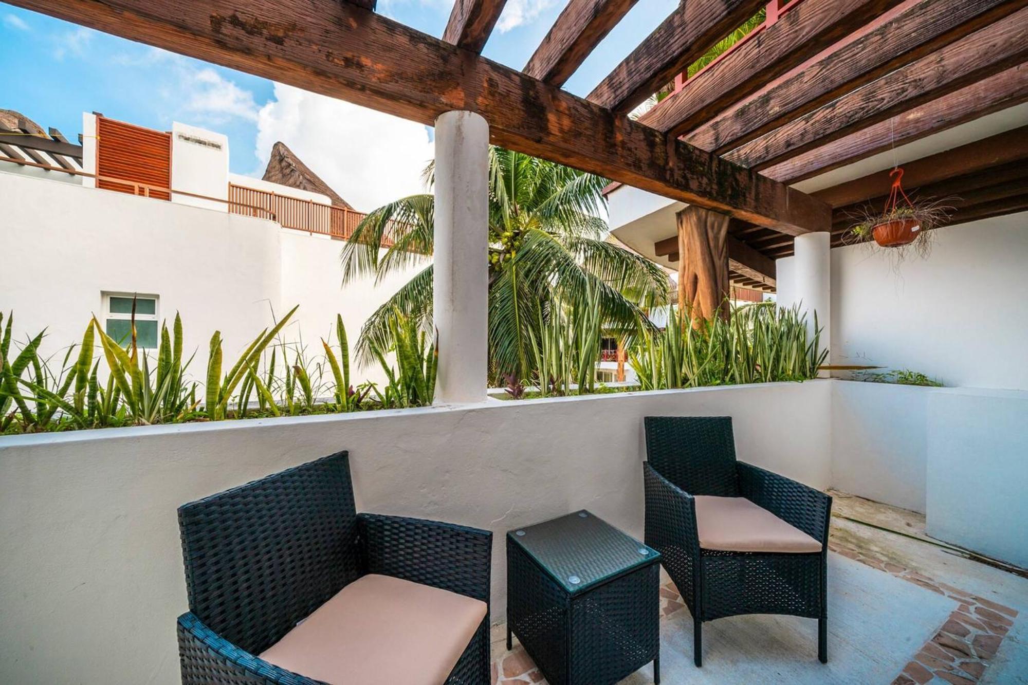 Holiday home Modern 3br In The Center Of - Muuyal 304