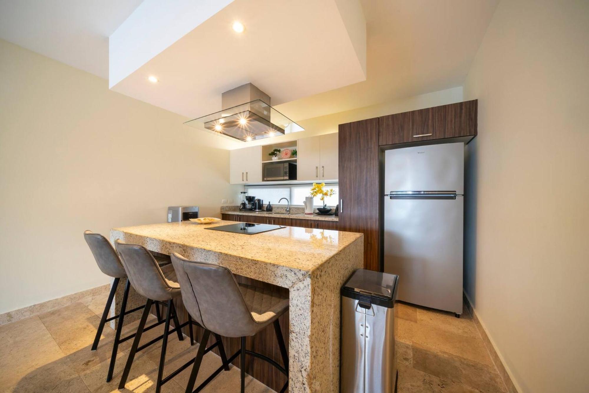 Modern Penthouse With 2 Bedroom Tub & Pool At Arenis - 509 Apartment *