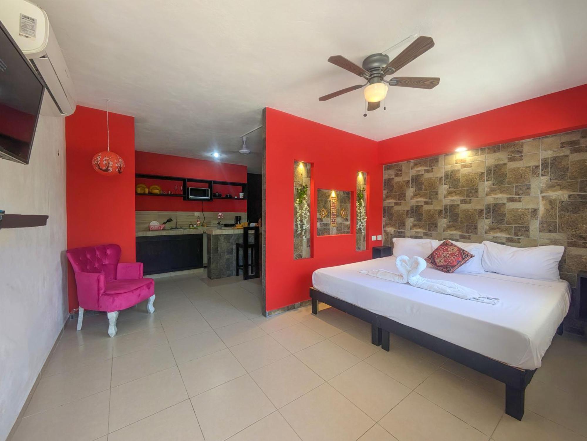 500m To Cenote L Memory Foam King Beds L Kitchen Bikes Ac 3b6b * Playa del Carmen