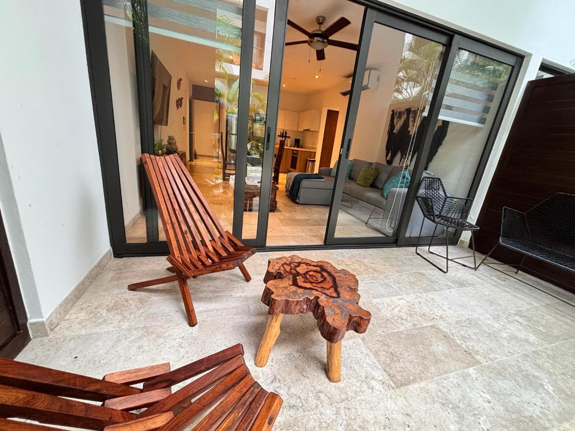 Apartment Modern 2br 1 Block From 5th Ave Wt Pool, Gym N Fast Wifi
