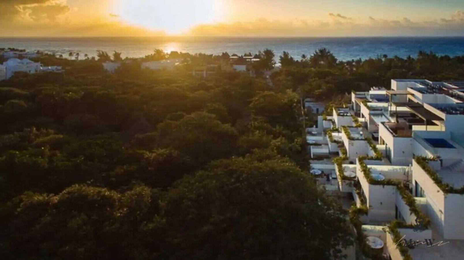 Apartamento Oceanview Rooftop Pool Tub Steps To