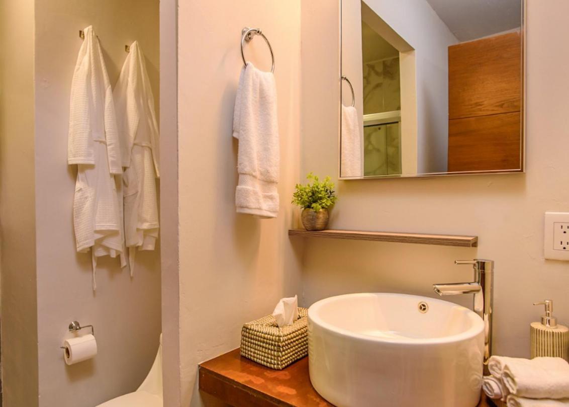 Apartment 500m To L Queen Beds Kitchen L Pool Patio Gym Bikes Ac 20201 Playa del Carmen