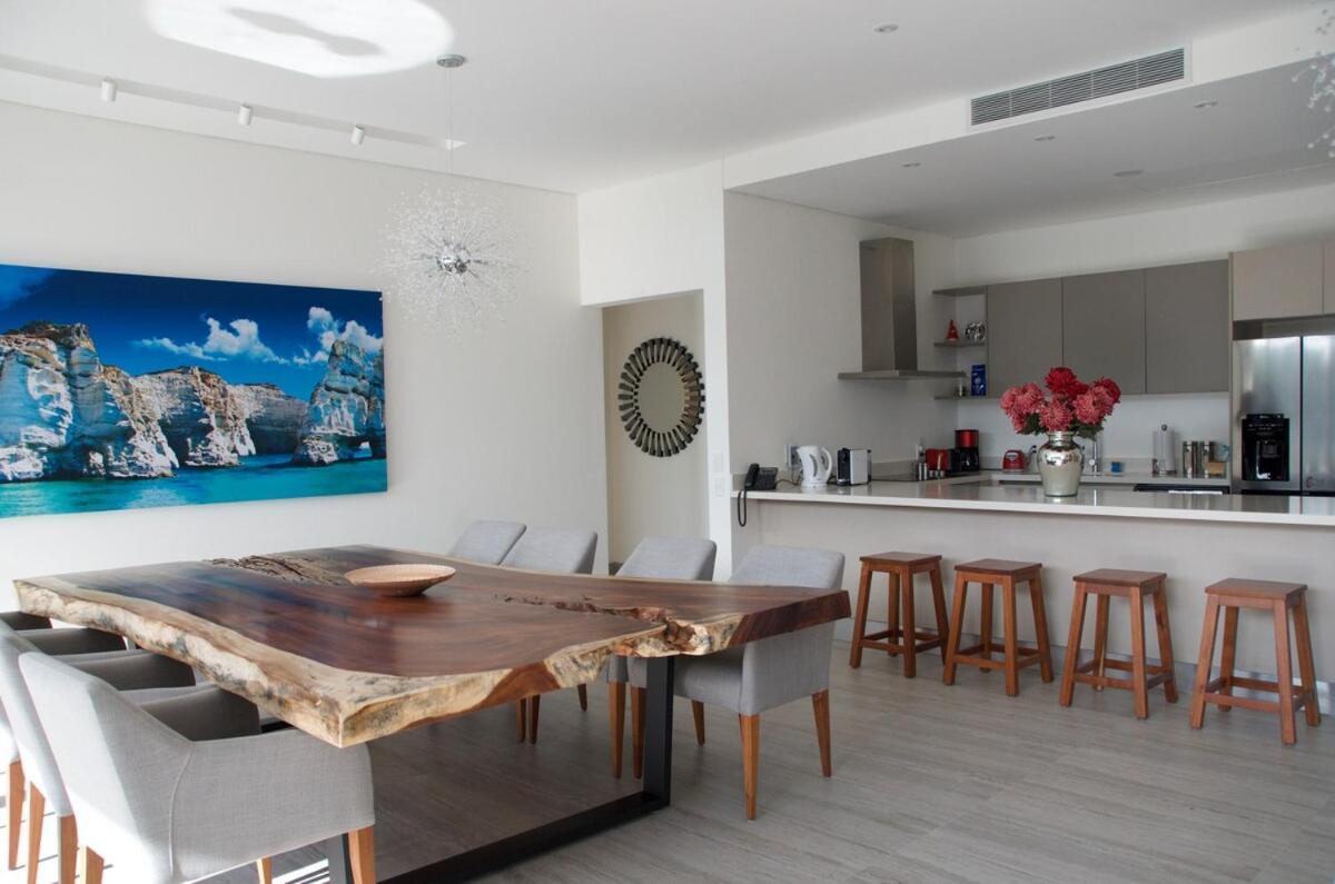 Ocean View Pool In Exclusive Playacar, En-suite Apartment *
