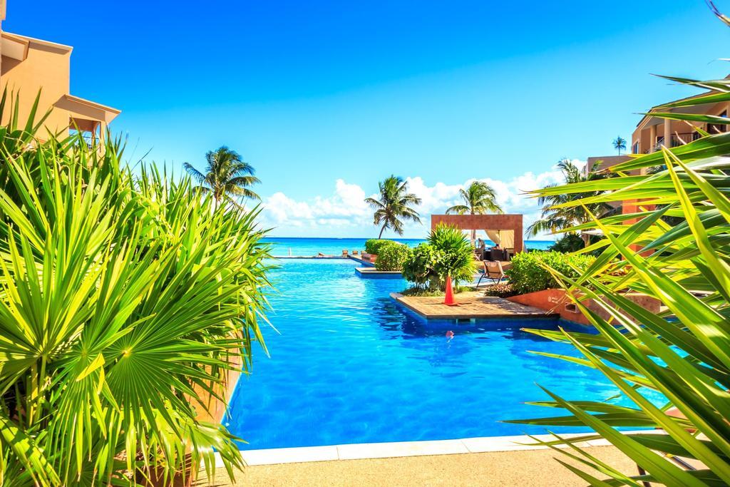 El Faro Oceanfront By Bvr Playa del Carmen