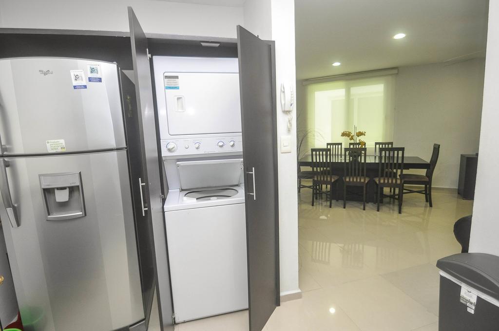 Apartamento Phenomenal Location Near & 5th With Stunning Roof Pool Playa del Carmen