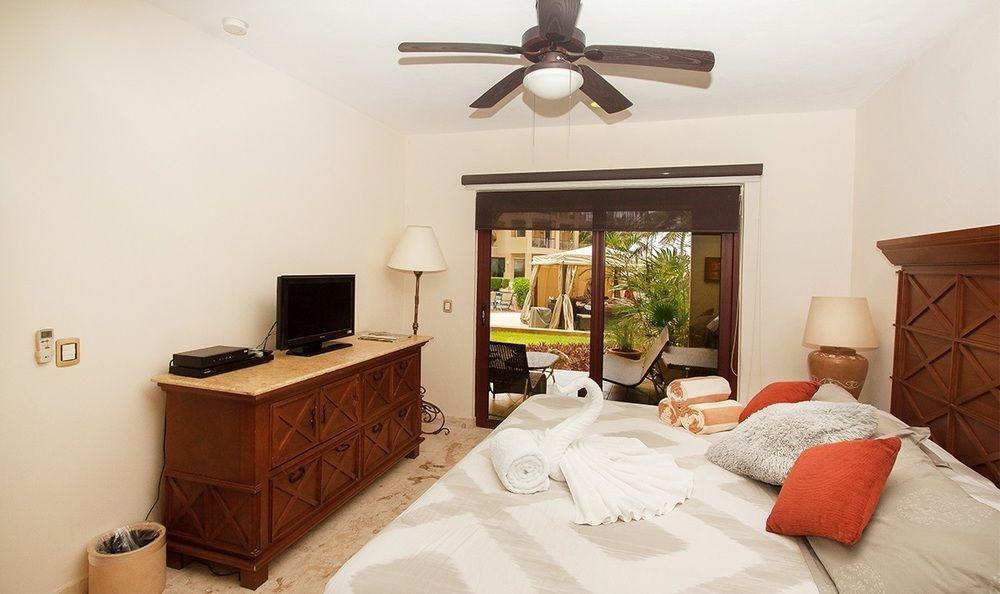 Residences El Faro, Surf 201