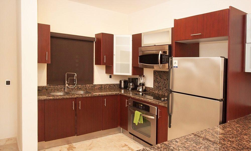 Residences El Faro, Surf 201