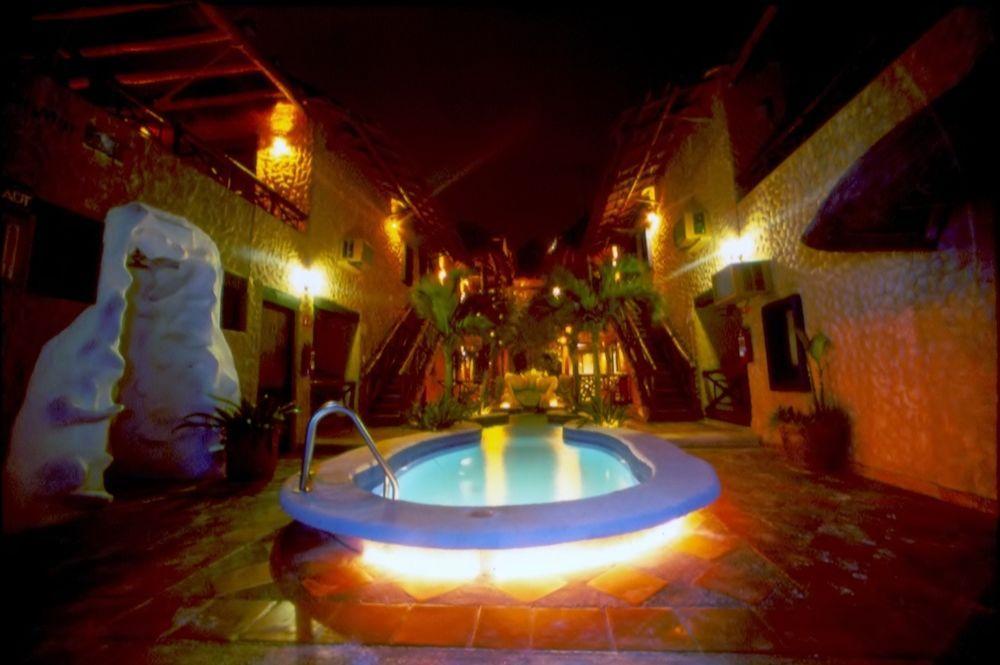 Capital O Mimi Del Mar, Khách sạn 5*