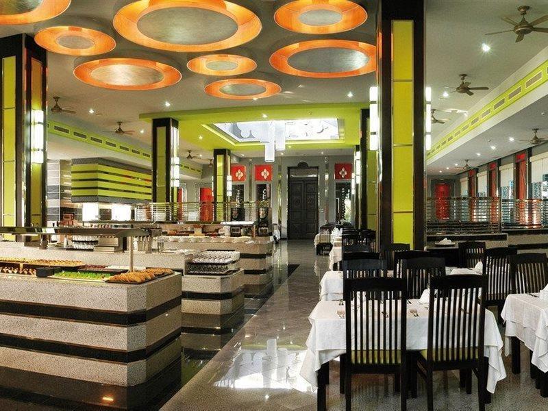 Riu Yucatan Hotel