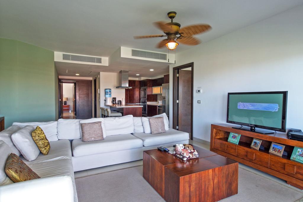 Luxury 3 Bedroom - Beachfront Complex At Mareazul - Buena Vida Playa del Carmen