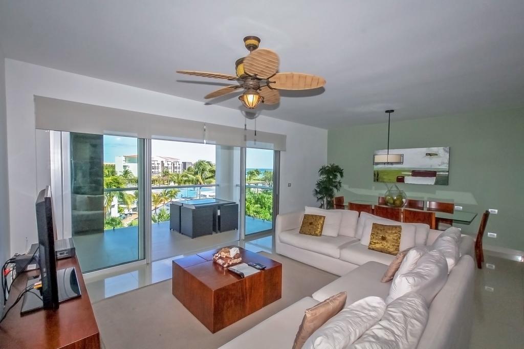 Luxury 3 Bedroom - Beachfront Complex At Mareazul - Buena Vida Holiday home