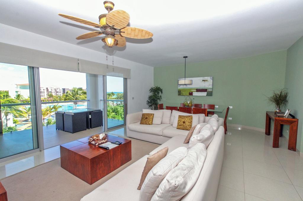 Luxury 3 Bedroom - Beachfront Complex At Mareazul - Buena Vida Holiday home *