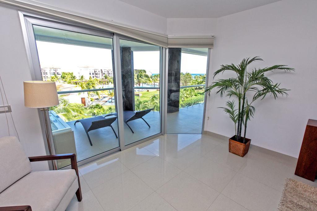 Luxury 3 Bedroom - Beachfront Complex At Mareazul - Buena Vida Holiday home