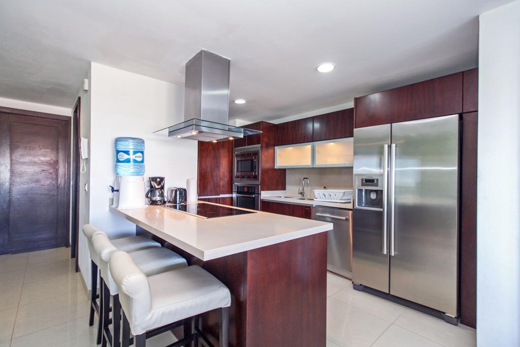 Luxury 3 Bedroom - Beachfront Complex At Mareazul - Buena Vida