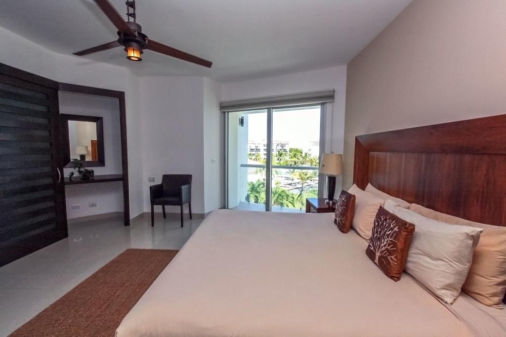 Luxury 3 Bedroom - Beachfront Complex At Mareazul - Buena Vida Holiday home