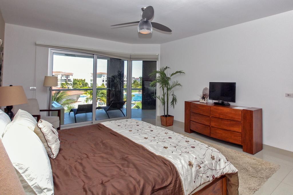 Luxury 3 Bedroom - Beachfront Complex At Mareazul - Buena Vida Playa del Carmen