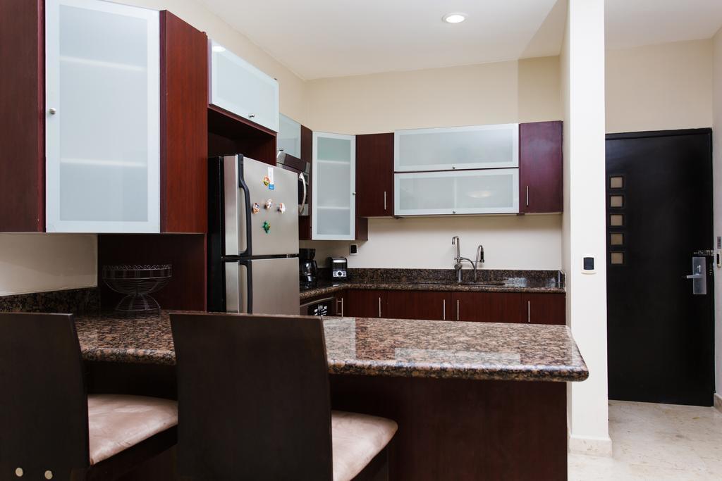 Oceanfront El Faro Surf 302 Apartamento Playa del Carmen