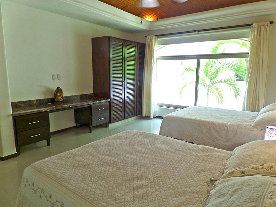 Lich Naj Luxury Villa *