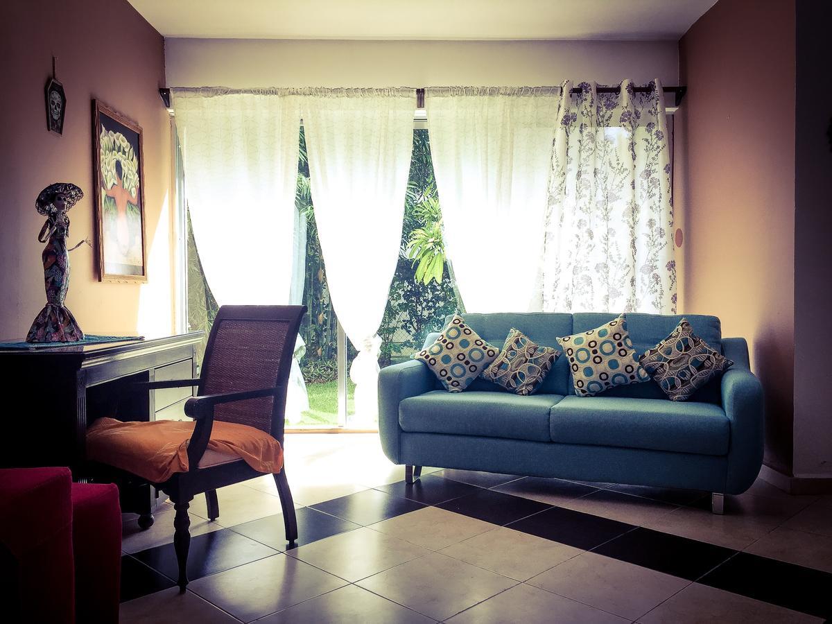 Bed and breakfast Esquina De La Felicidad De Playacar *