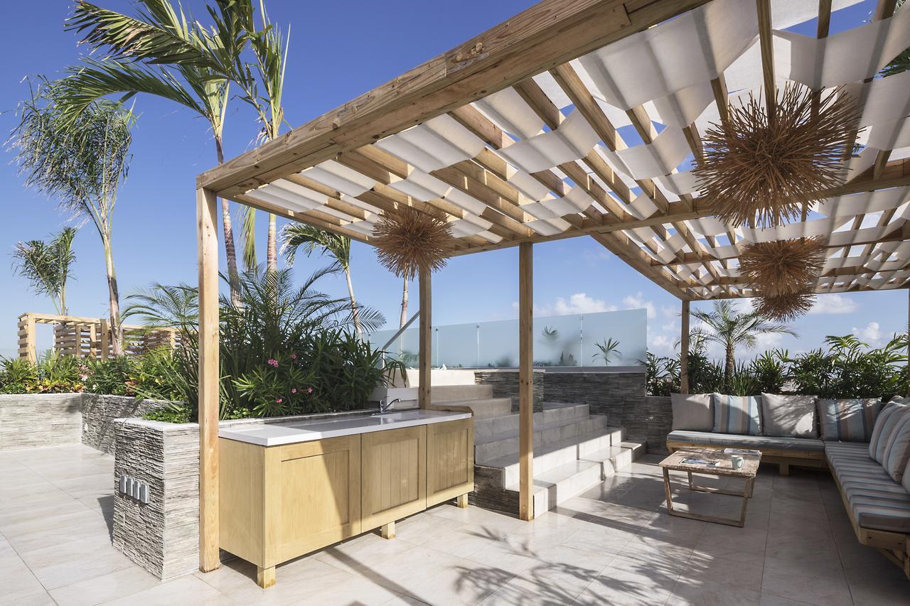 Newport House Playa Boutique Hotel 4*