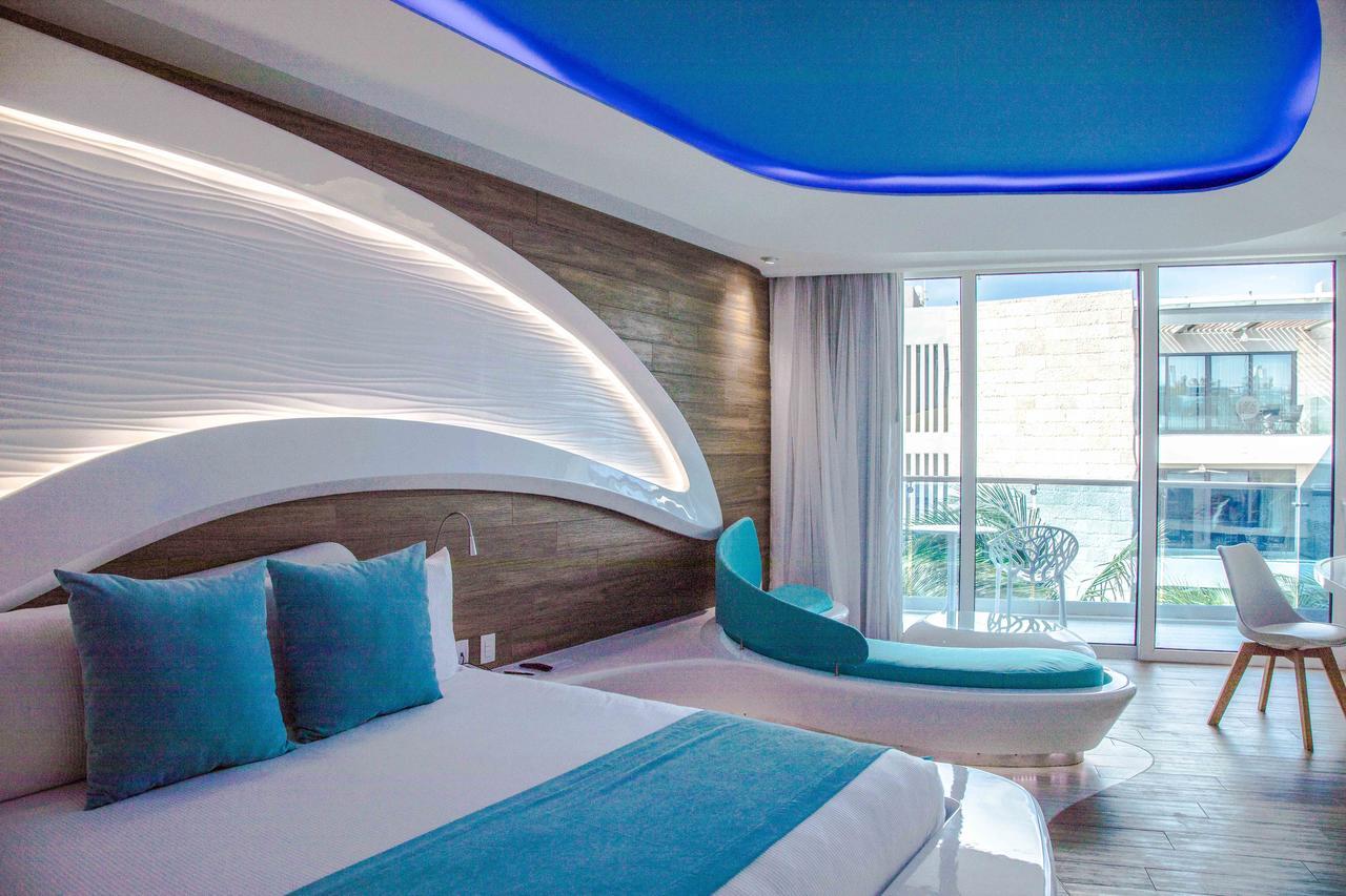 We Uniq Hotel El Carmen Adults Only Hotel Playa del Carmen