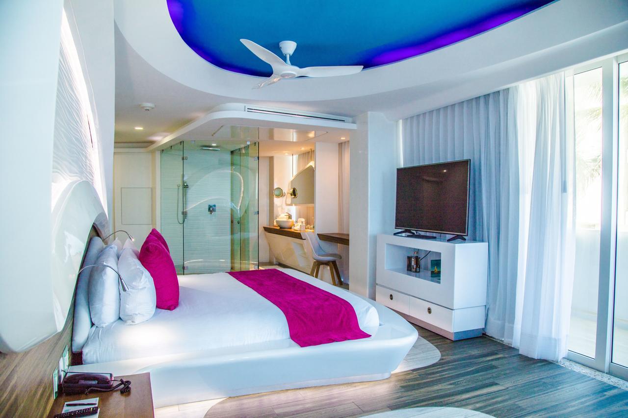We Uniq Hotel El Carmen Adults Only Hotel Playa del Carmen