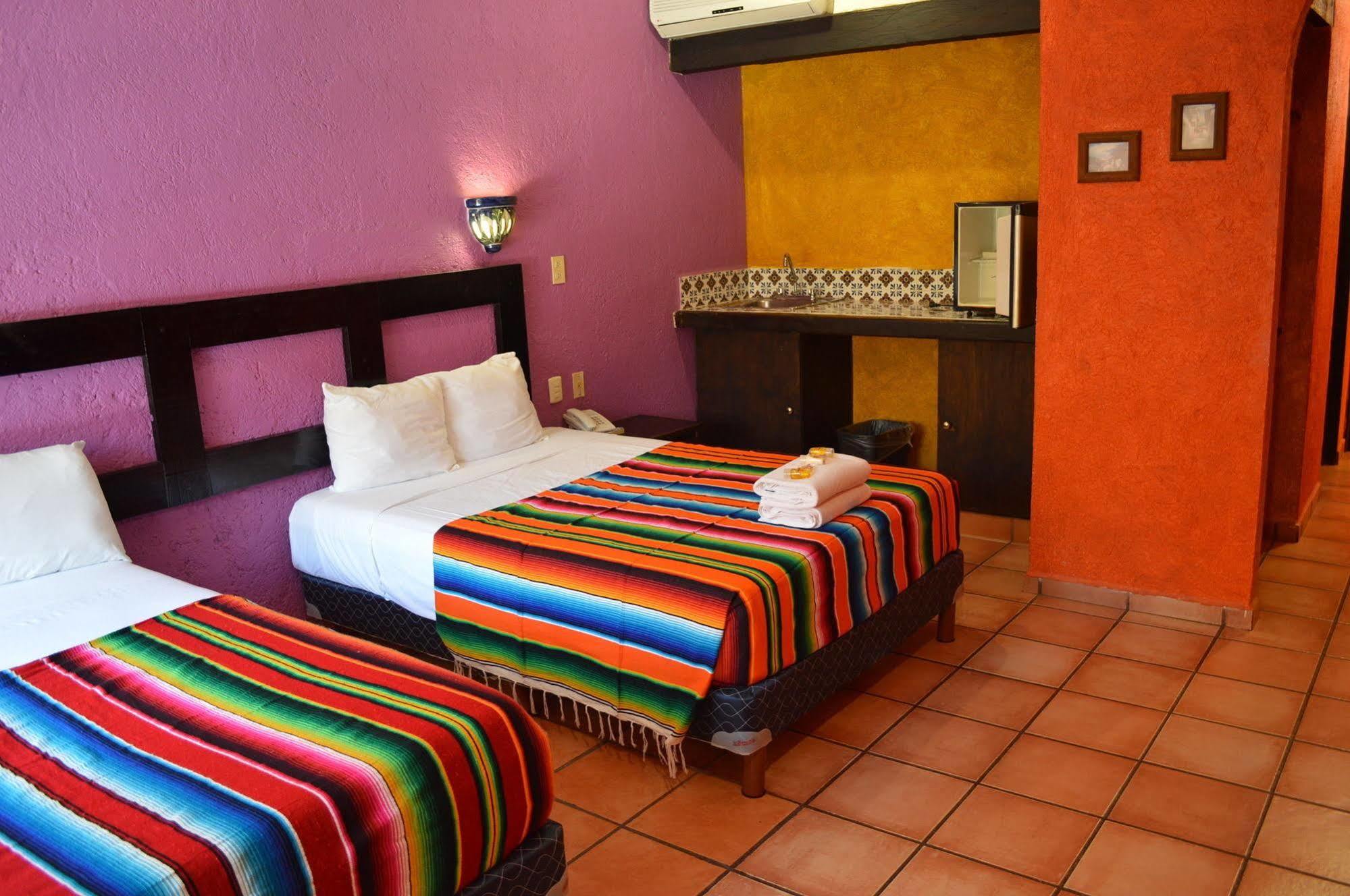 Hotel Hacienda Maria Bonita