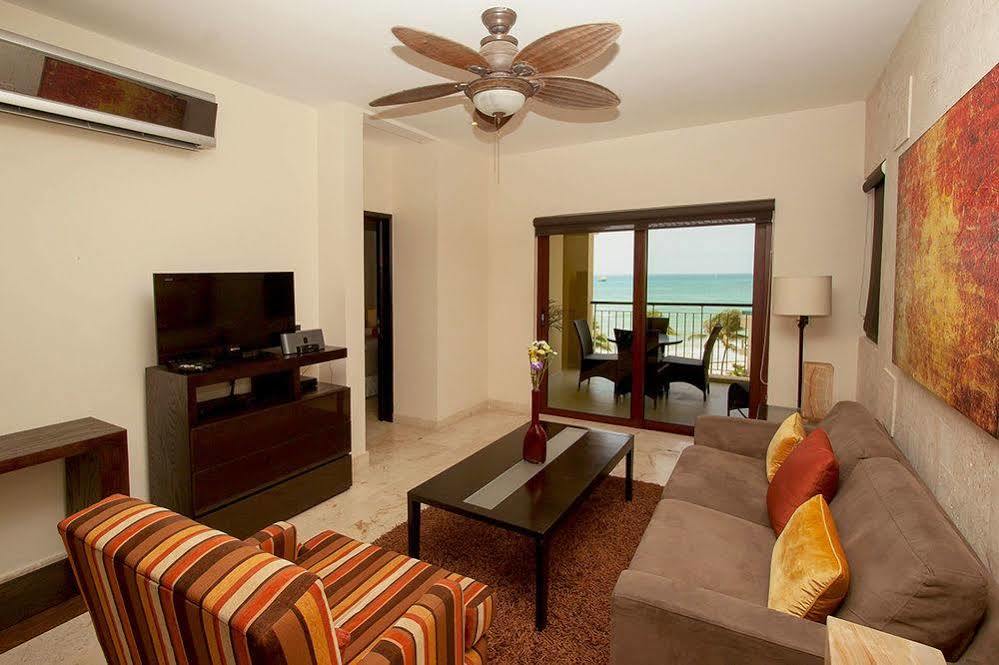 Residences El Faro, Surf 201