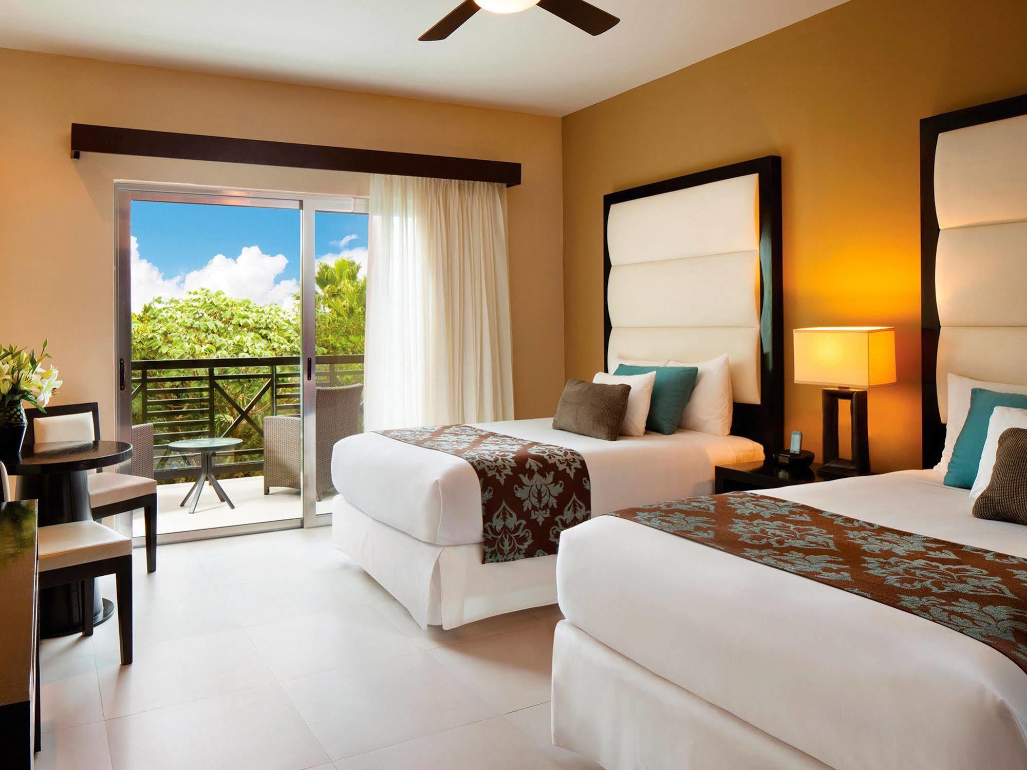 Residences At The Fives 5*