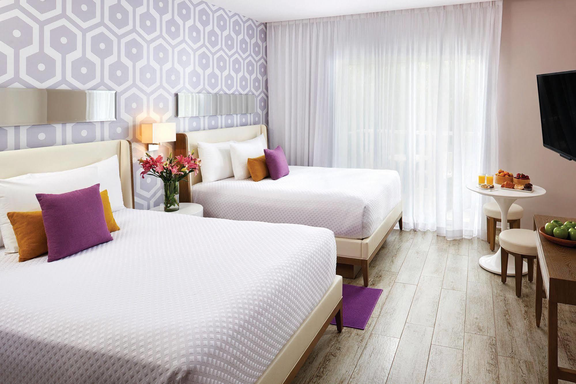 Residences At The Fives Hotel 5*