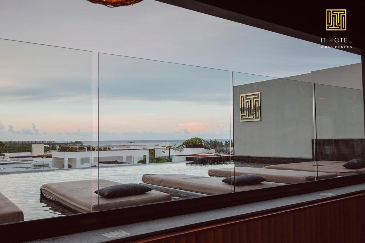 It Boutique & Restaurant Playa del Carmen