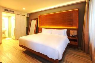 Newport House Playa Boutique Hotel