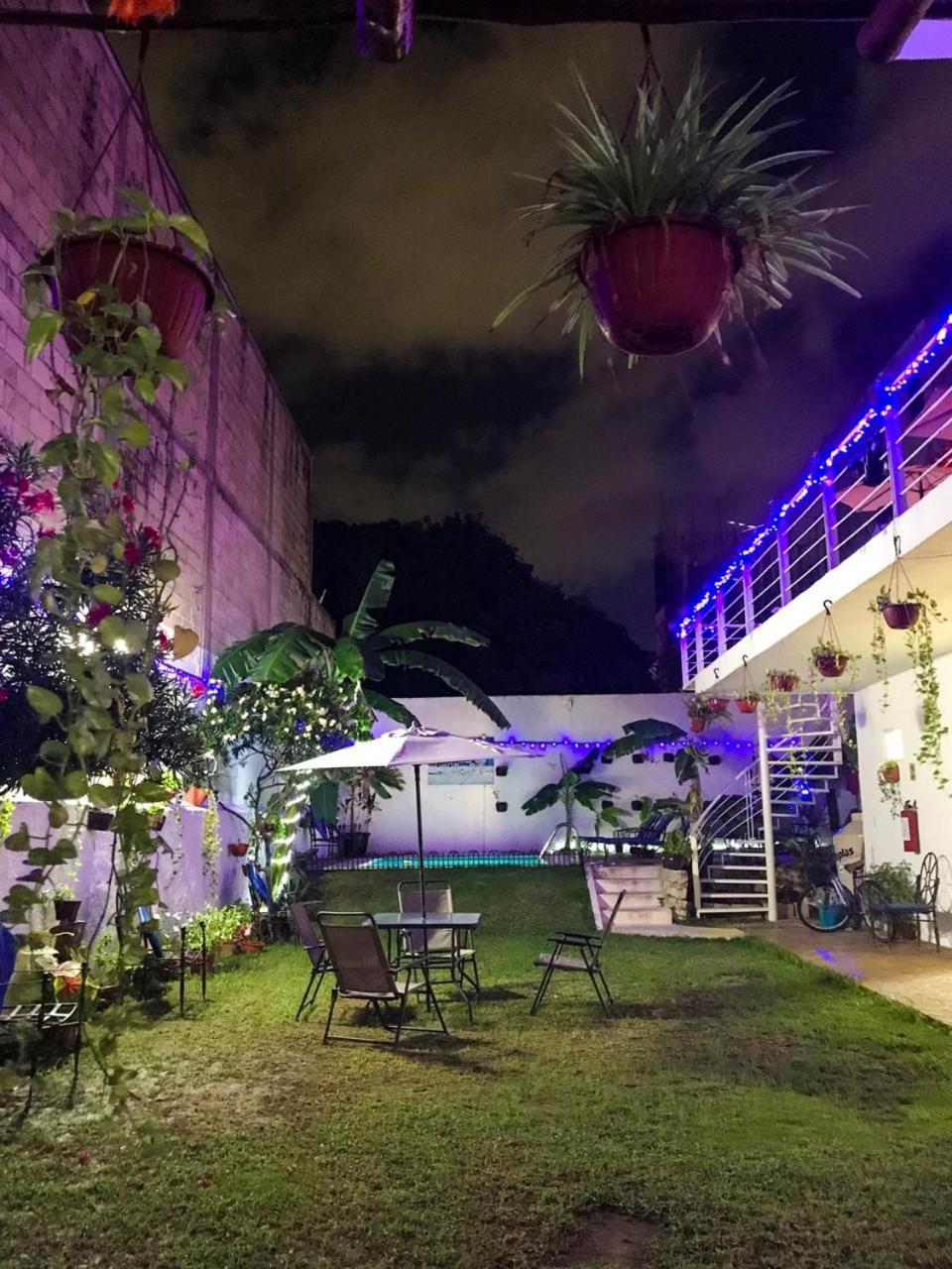 Albergue Grand Playa *