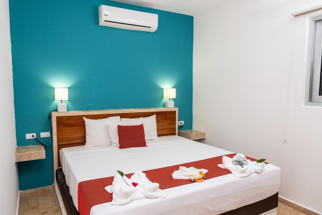 Playa Encantada Aparthotel 3*