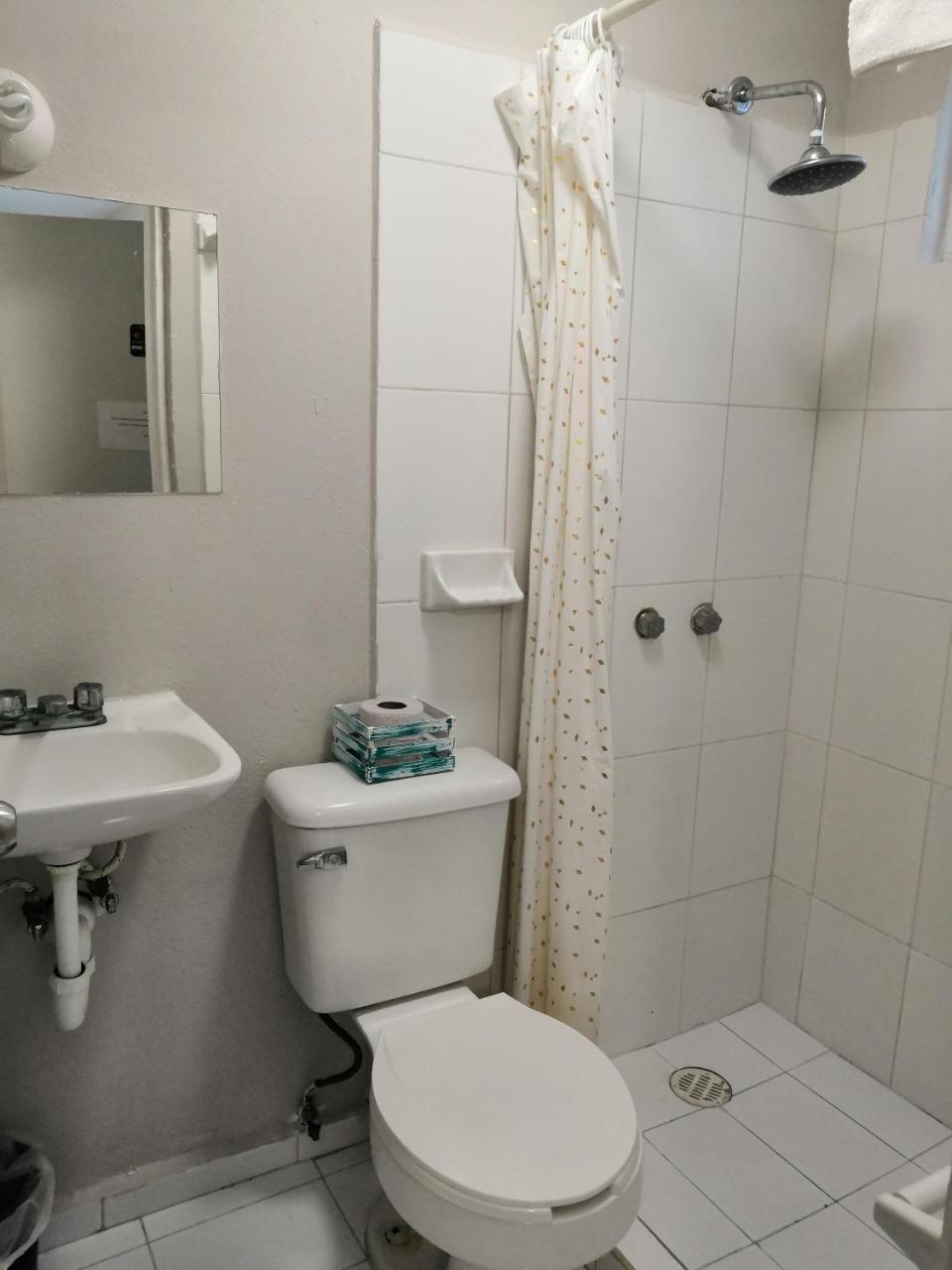 Apartamento & 28 *