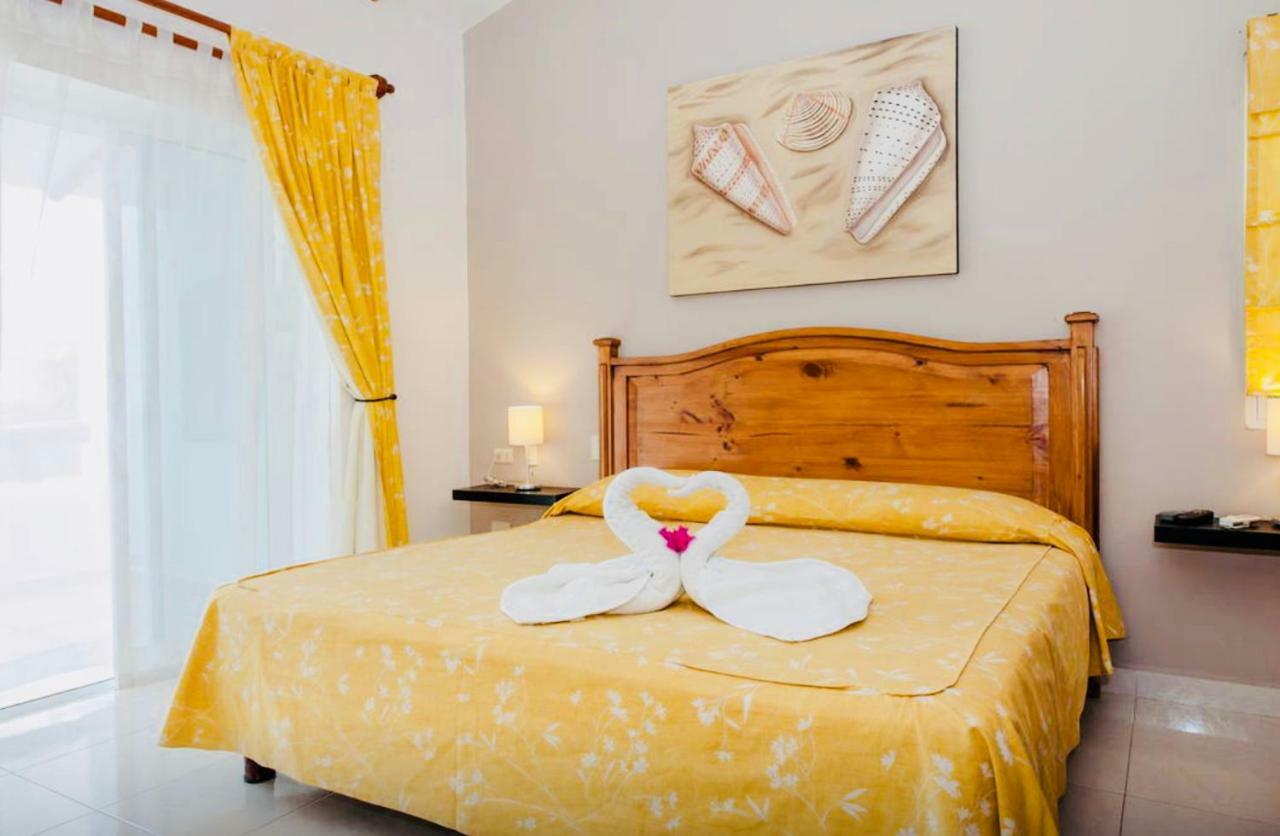 Gorgeous 11 People Comfort With Pool Playacar Phase 2 Villa