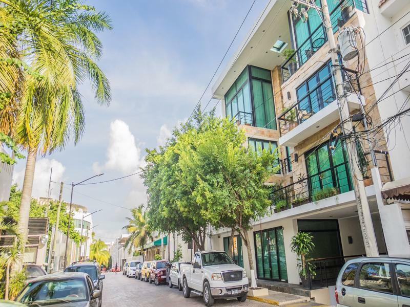 Lotus Midtown By Bvr Apartamento Playa del Carmen