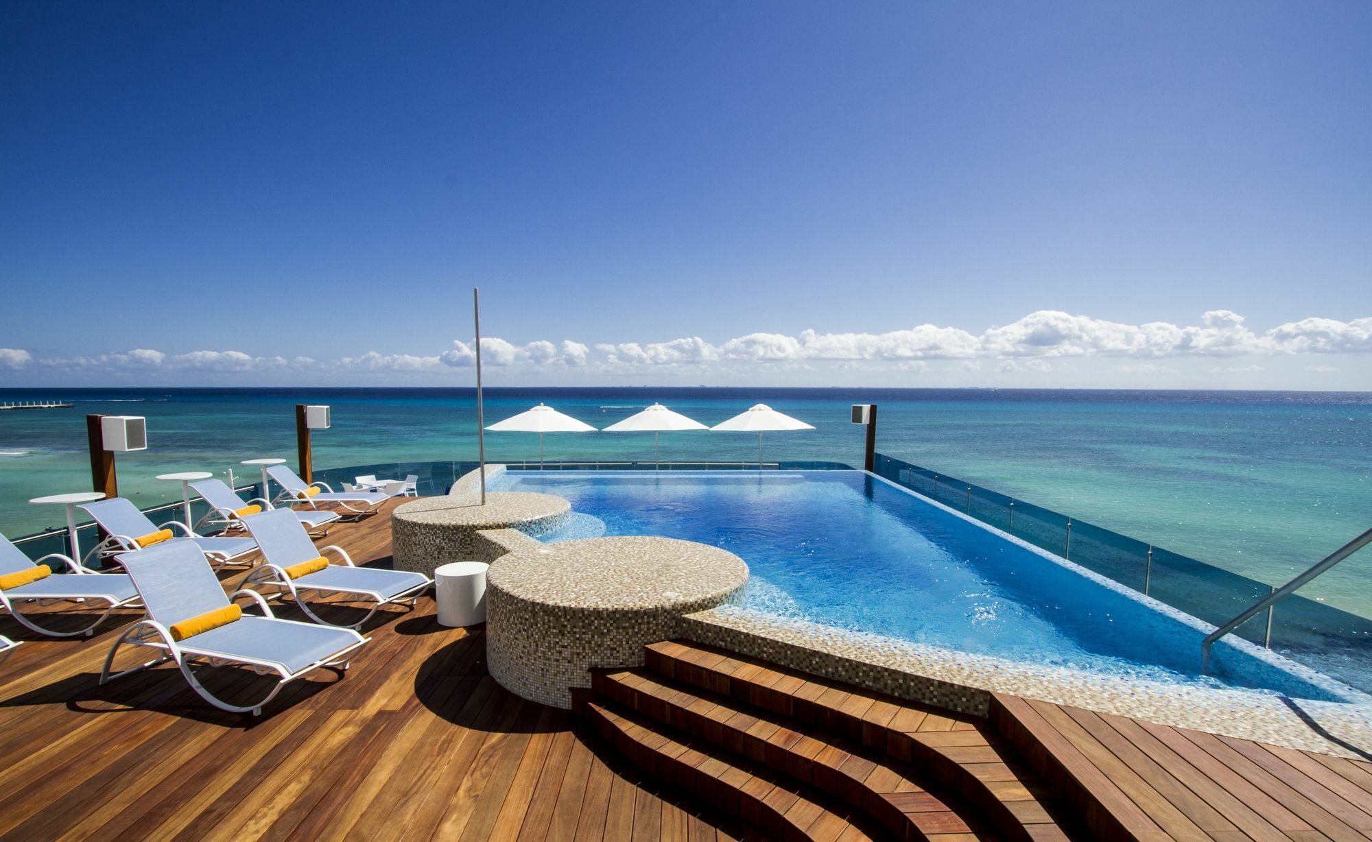 We Uniq Hotel El Carmen Adults Only Hotel