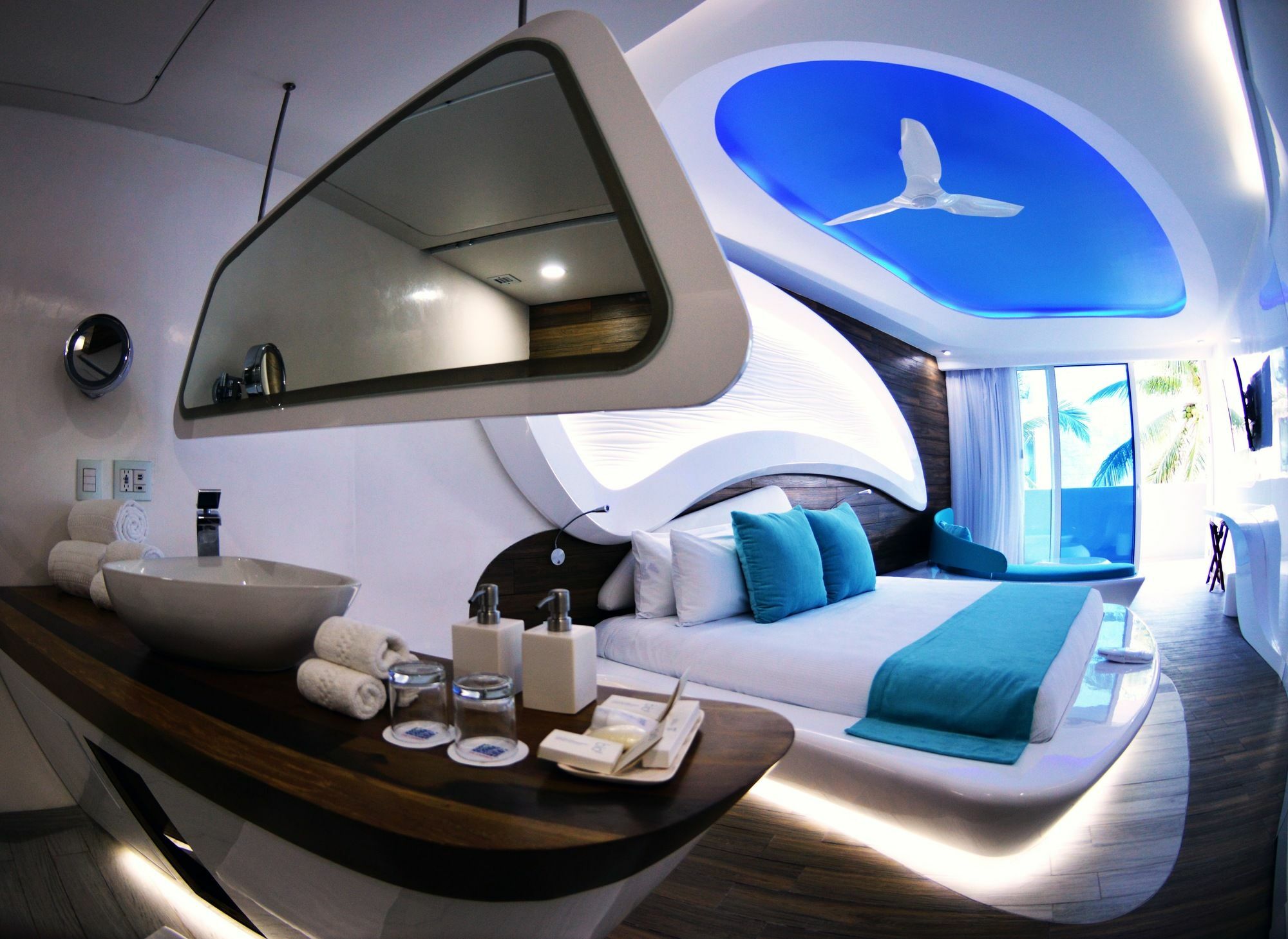 We Uniq Hotel El Carmen Adults Only