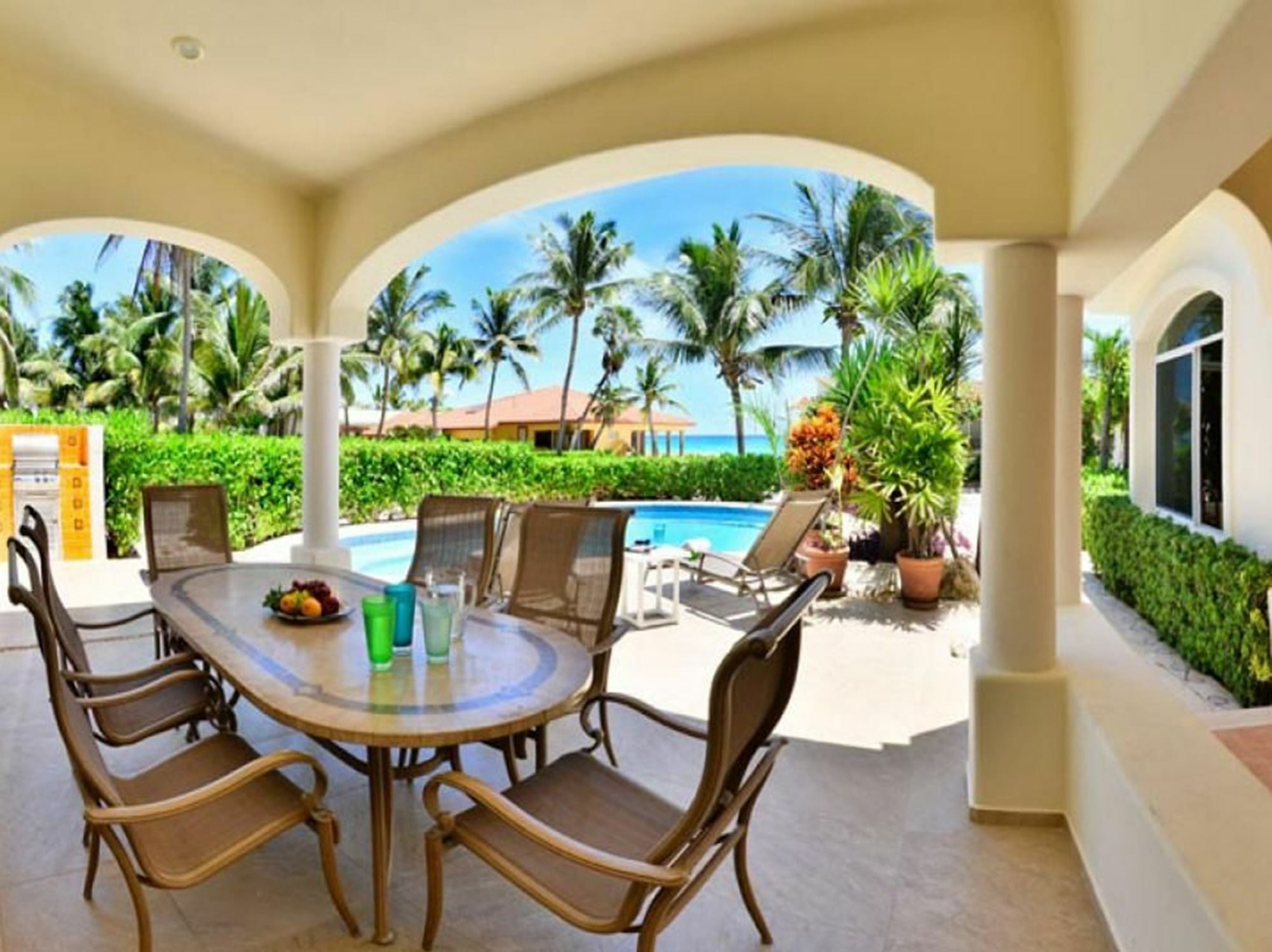 Villa Mar Y Sol By Chezplaya