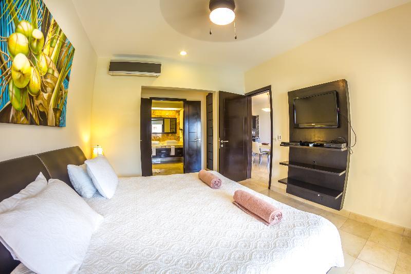 El Faro Oceanfront By Bvr Playa del Carmen
