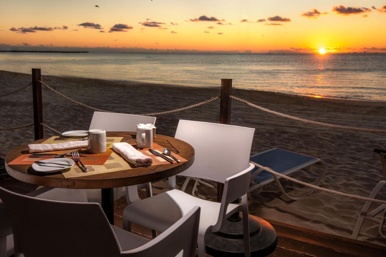 We Uniq Hotel El Carmen Adults Only Hotel Playa del Carmen