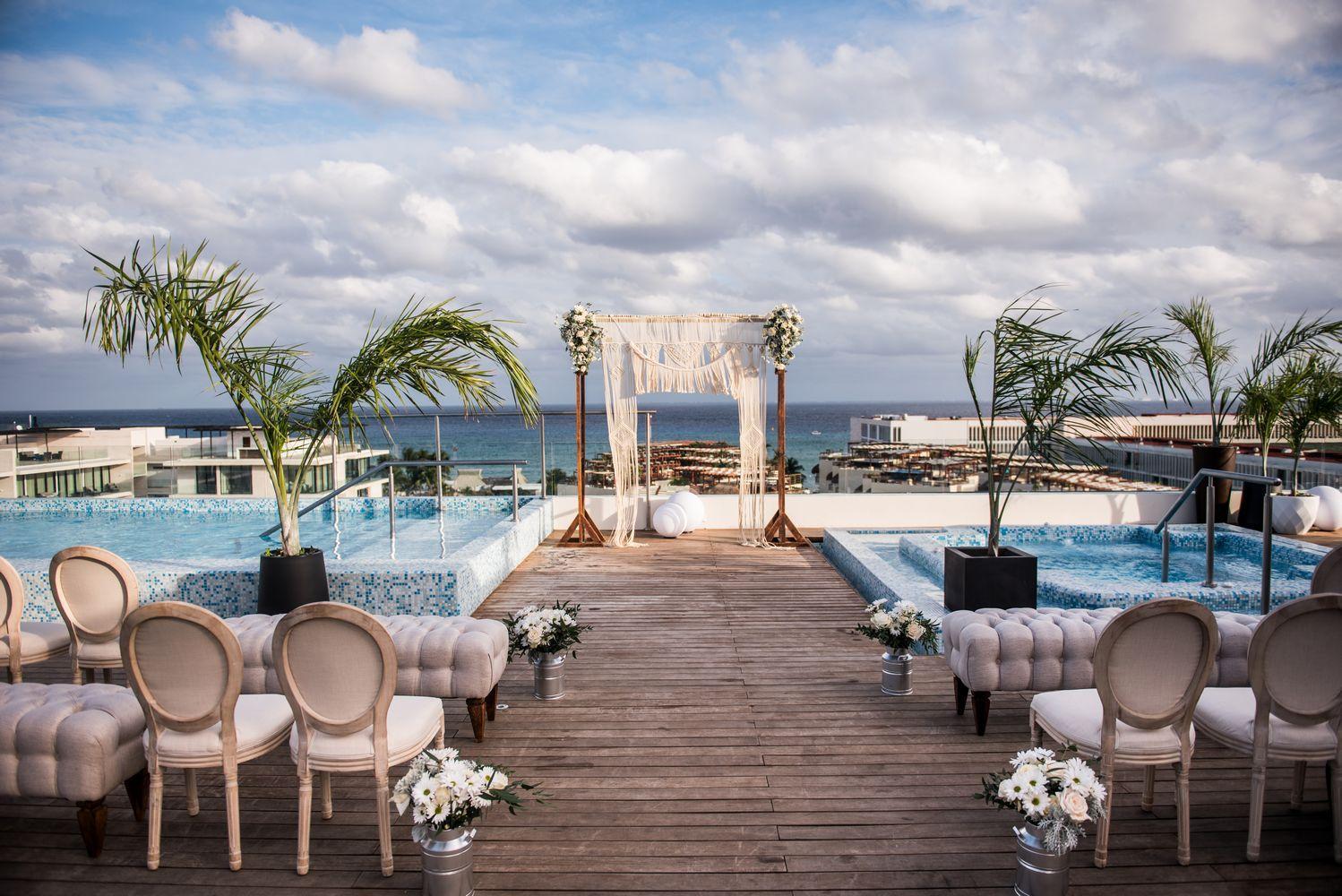 Khách sạn The Reef 28 & (adults Only)