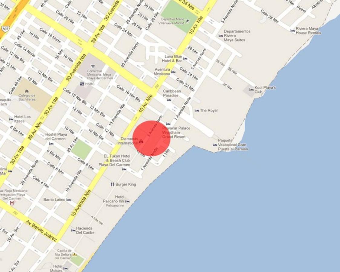 One Bedroom In The Heart Of Playa Only One Block To The Beach! Apartment Playa del Carmen