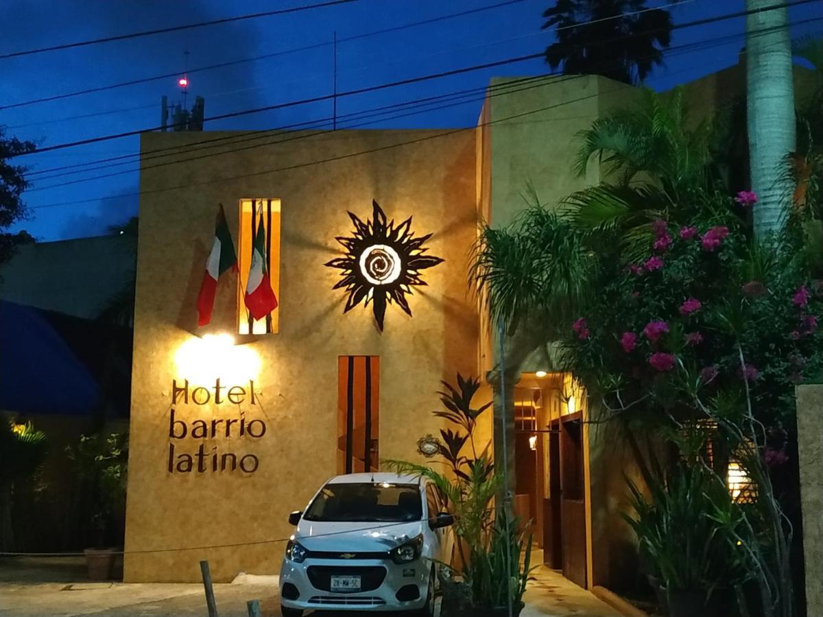 Khách sạn Barrio Latino 3*
